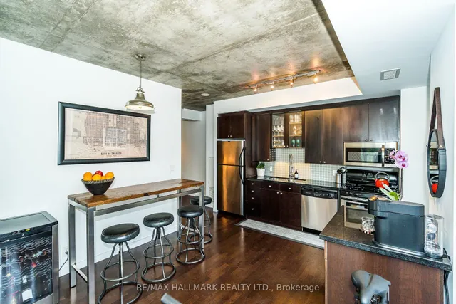 Additional image 27 of 1 Shaw St Unit 308