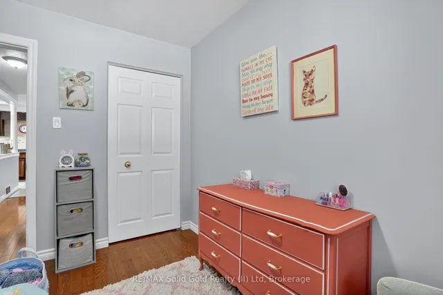 Additional image 21 of 14 Carnaby Cres