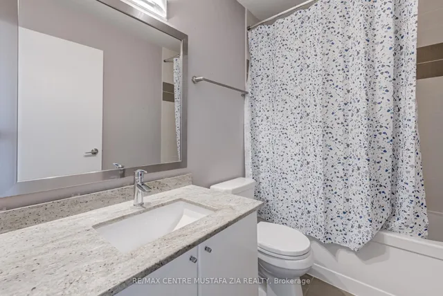 Additional image 22 of 33 Bay St Unit 4110