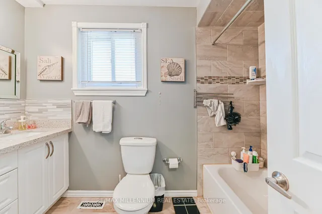 Additional image 31 of 242 Coronation Dr