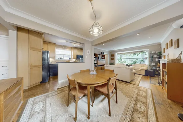 Additional image 7 of 242 Joicey Blvd