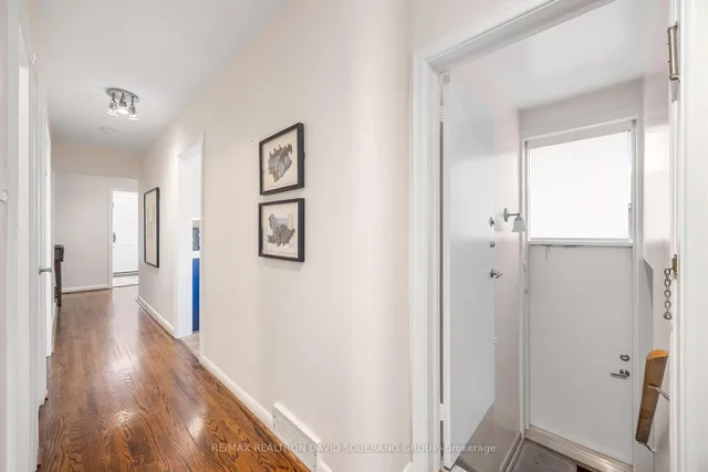 Additional image 22 of 122 Collinson Blvd