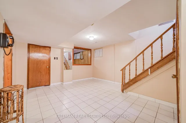 Additional image 17 of 102 Hallsport Cres