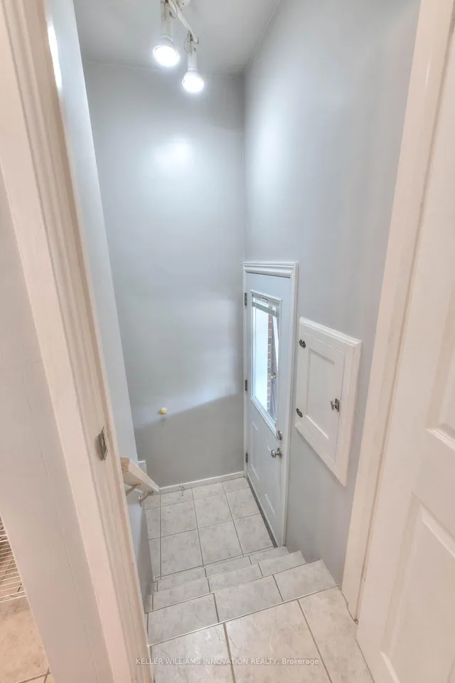 Additional image 16 of 577 Stirling Ave