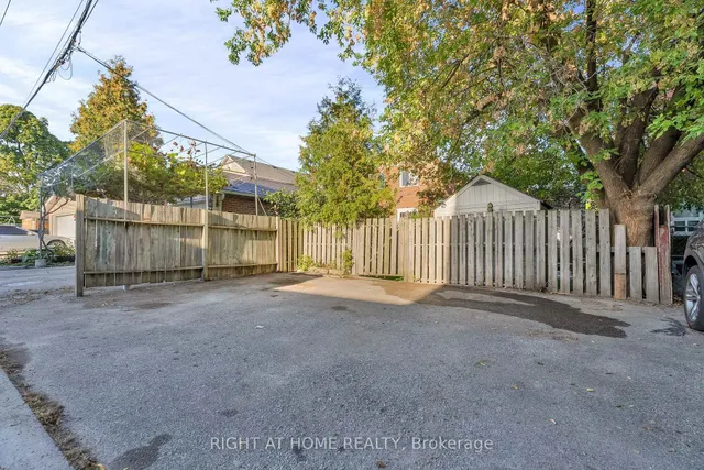 Additional image 38 of 232 Sixth St