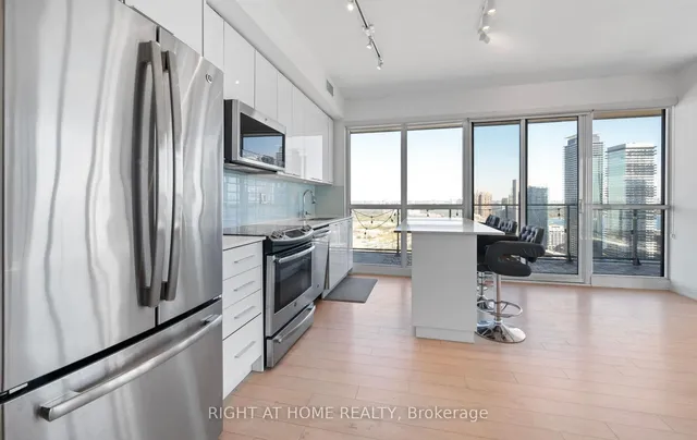 Additional image 7 of 10 Park Lawn Rd Unit 3409