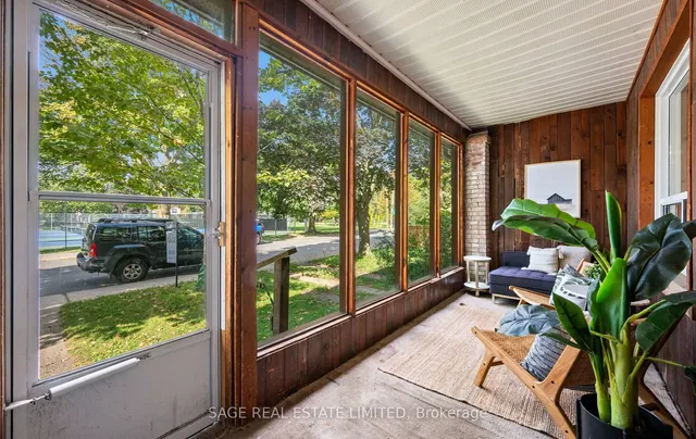 Additional image 4 of 33 Avonlea Blvd