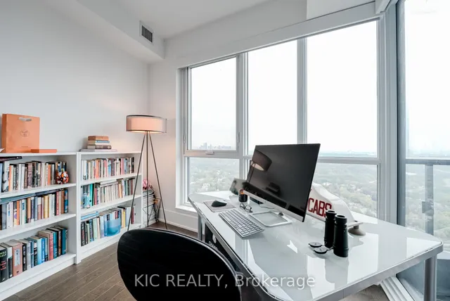 Additional image 28 of 585 Bloor St Unit 3923