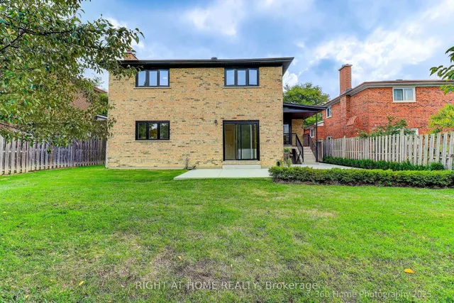 Additional image 35 of 44 Beamsville Dr