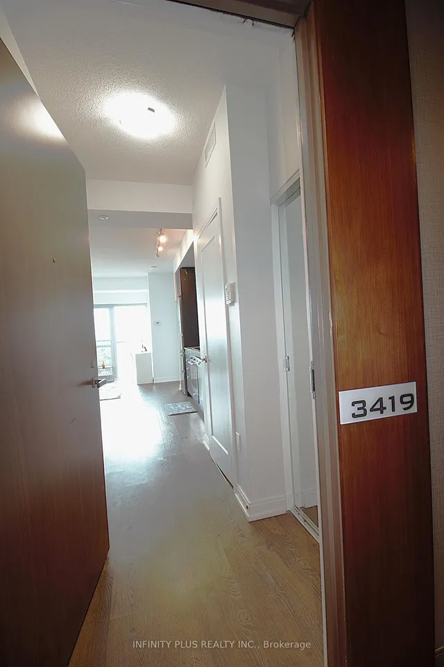 Additional image 12 of 275 Village Green Sq Unit 3419