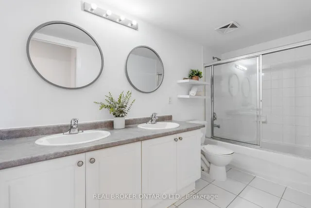 Additional image 18 of 35 Strangford Lane Unit 301