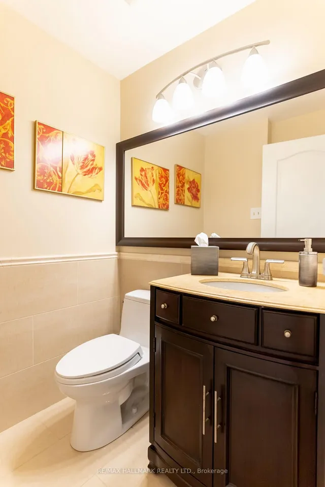Additional image 30 of 10 Queens Quay Unit Ph9