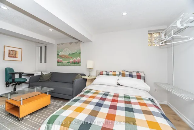 Additional image 36 of 226 Broadway Ave