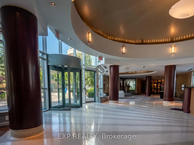 Additional image 3 of 2111 Lakeshore Blvd Unit 501