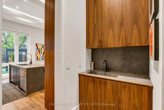 Additional image 27 of 514 Douglas Ave