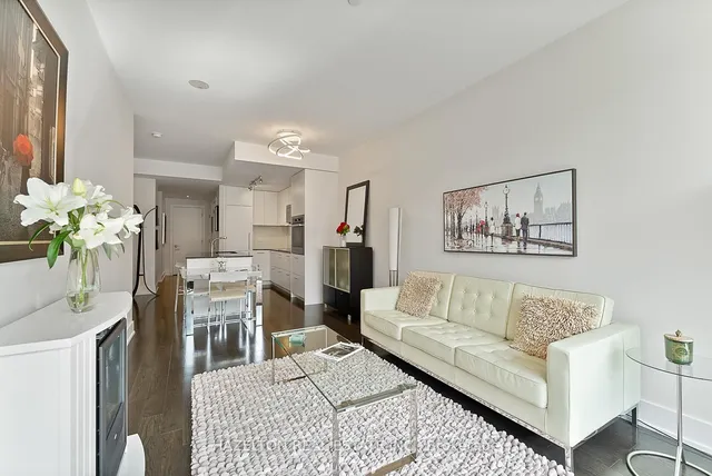 Additional image 10 of 170 Avenue Rd Unit 211