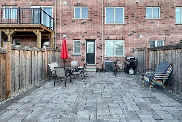 Additional image 43 of 12 Pringdale Gardens Circ