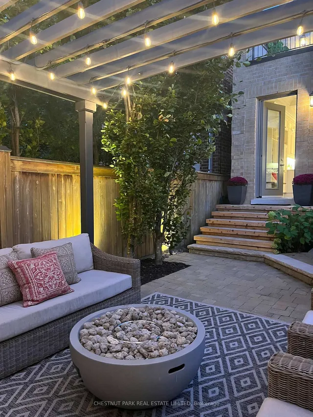 Additional image 50 of 322 Woburn Ave