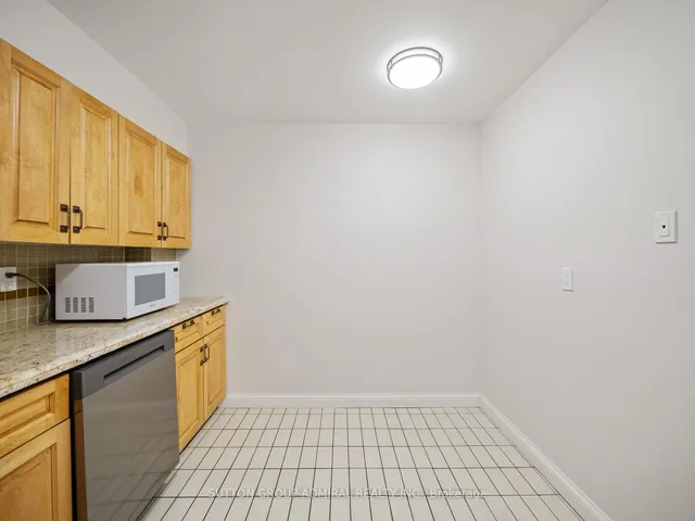 Additional image 11 of 45 Carlton St Unit 312