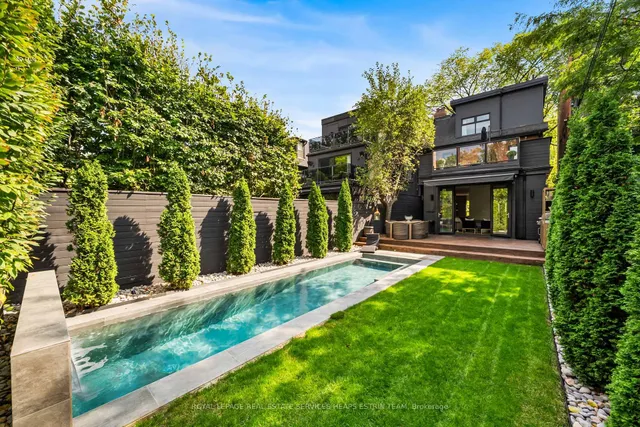 Additional image 24 of 74 Roxborough St