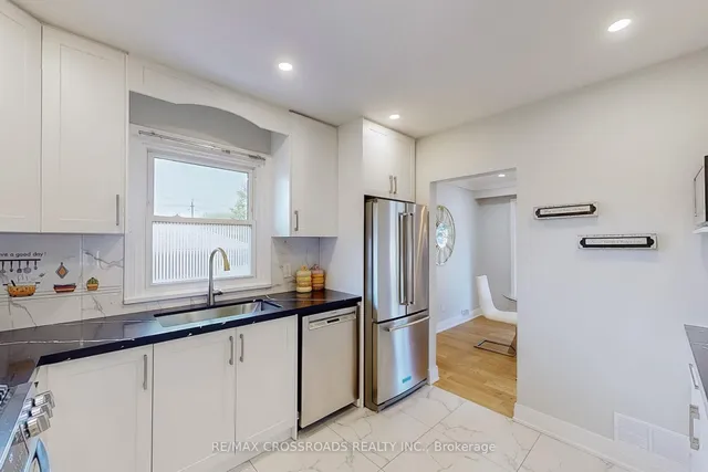 Additional image 12 of 55 Elvaston Dr