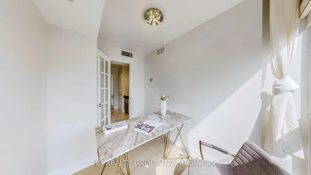 Additional image 28 of 7 Carlton St Unit 905