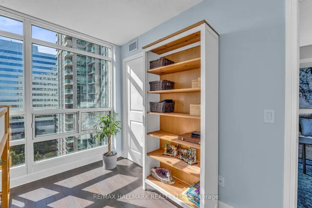 Additional image 18 of 35 Bales Ave Unit 1216