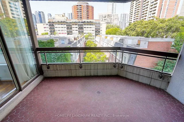 Additional image 31 of 130 Carlton St Unit 503