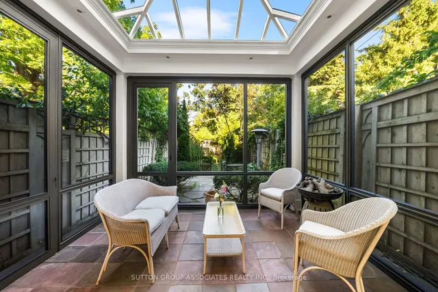 Additional image 17 of 193 Howland Ave