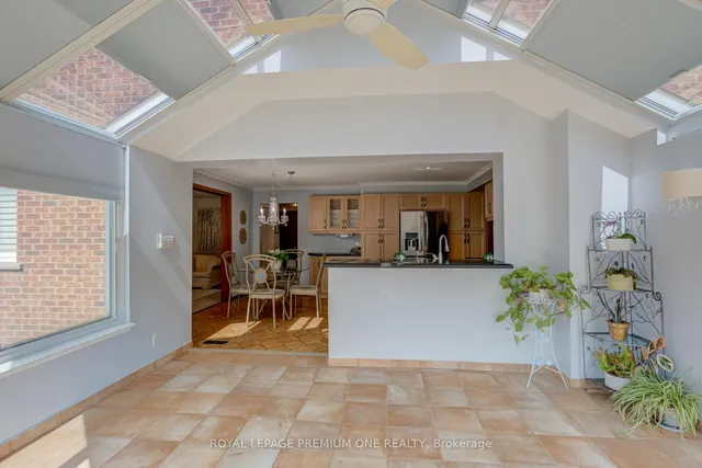 Additional image 16 of 41 Whitley Ave