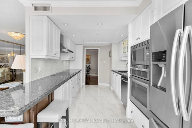 Additional image 17 of 85 Skymark Dr Unit 2405