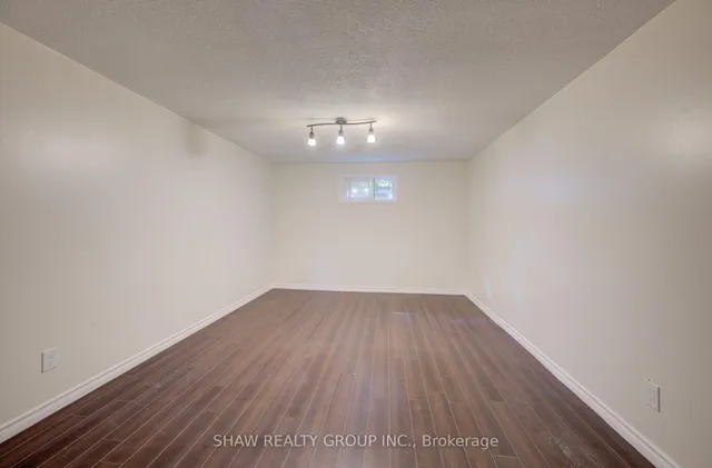 Additional image 30 of 259 Lorraine Ave