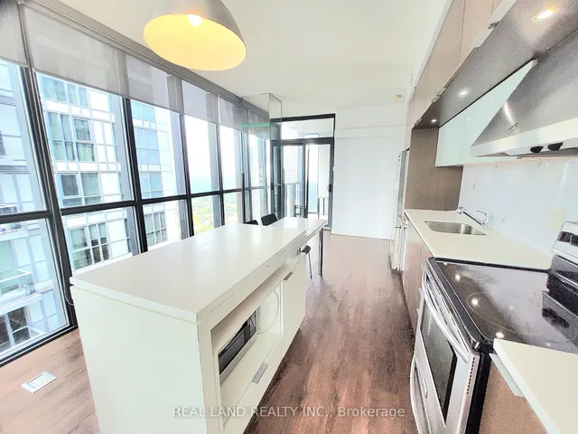 Additional image 9 of 110 Charles St Unit 4005