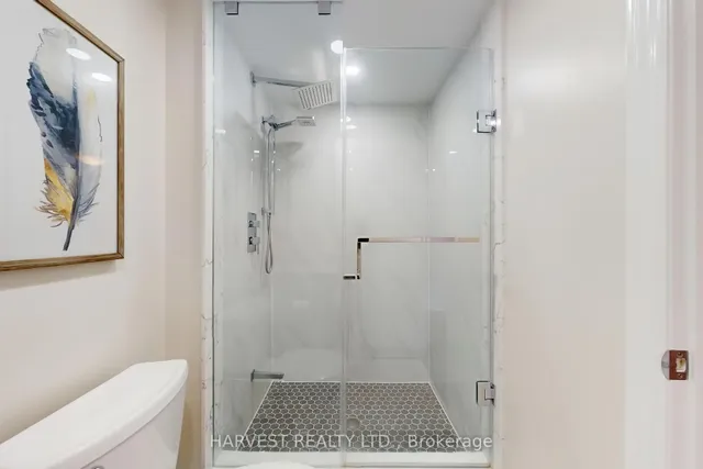 Additional image 35 of 1 Hycrest Ave Unit 607