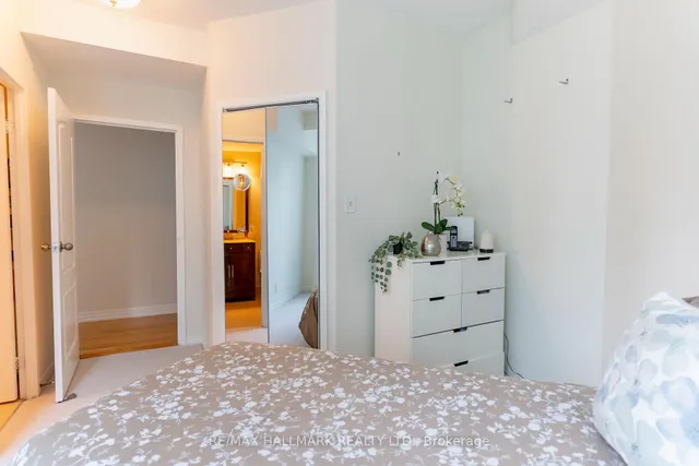 Additional image 33 of 10 Queens Quay Unit Ph9