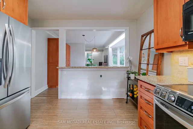 Additional image 11 of 9 Palace Arch Dr