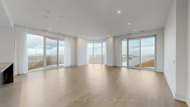 Additional image 8 of 155 Merchants' Wharf Unit 1311