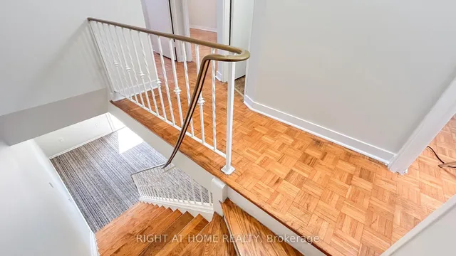 Additional image 18 of 160 Jansen Ave Unit 32