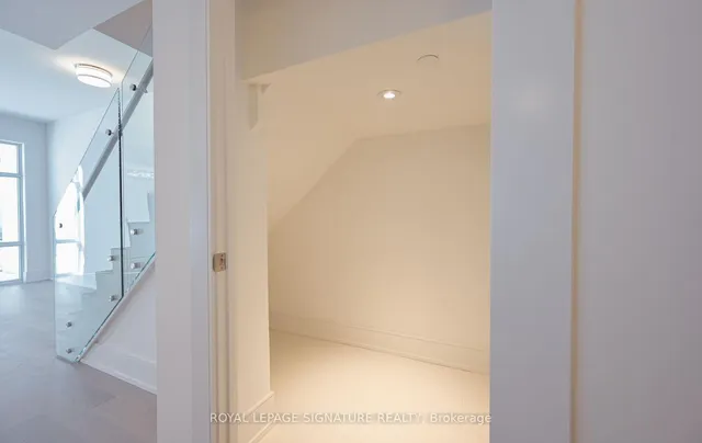 Additional image 20 of 10 In On The Park Dr Unit 105