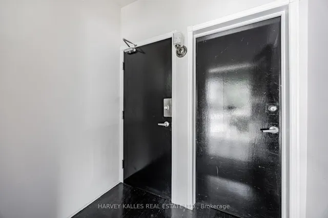 Additional image 19 of 121 Blantyre Ave