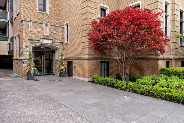 Additional image 42 of 36 Hazelton Ave Unit 3G