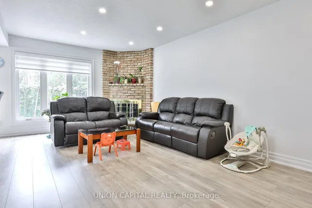 Additional image 8 of 72 Bushmills Sq