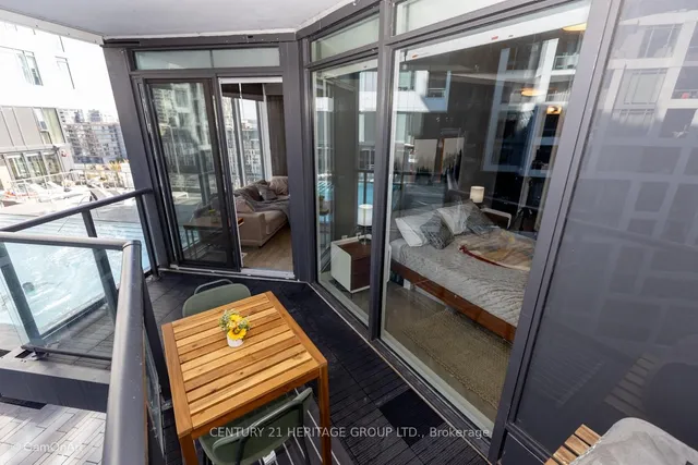 Additional image 18 of 27 Bathurst St Unit 1001