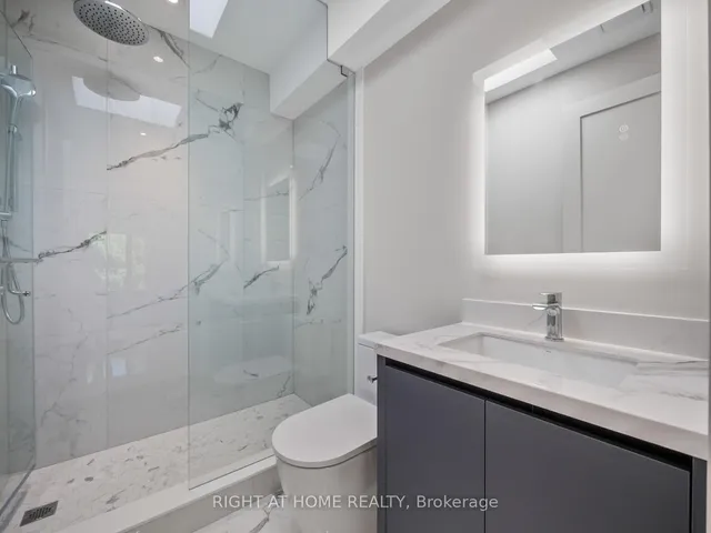 Additional image 42 of 57 Alameda Ave