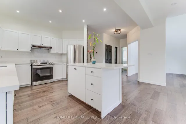 Additional image 13 of 124 Winding Wood Cres