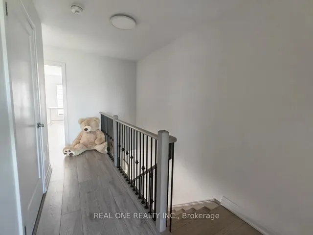 Additional image 22 of 19 Woodstream Dr