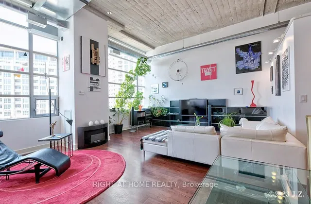 Additional image 12 of 637 Lake Shore Blvd Unit 217