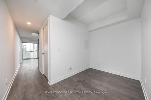 Additional image 21 of 501 Yonge St Unit 3010