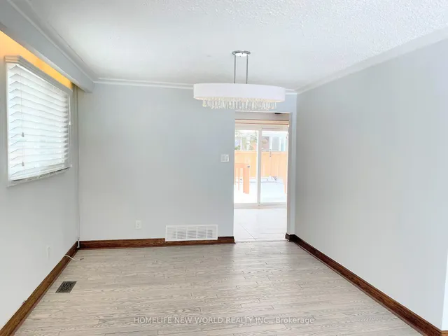 Additional image 39 of 58 Marathon Cres