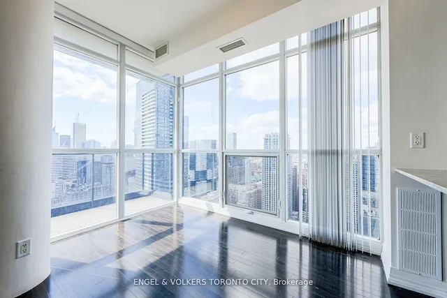 Additional image 10 of 21 Carlton St Unit 4205